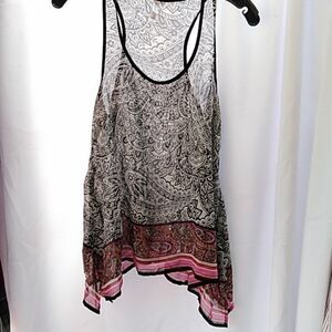 Xhileration top 